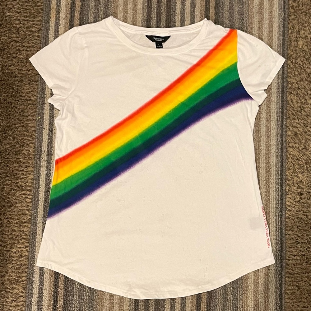 Vera Wang pride T-Shirt Size Large